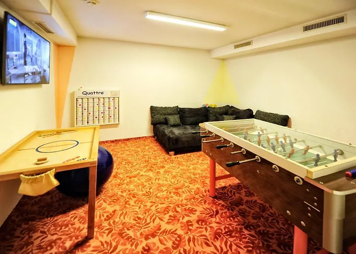 Alpen Boutique Alpetta 酒店 瑙德斯